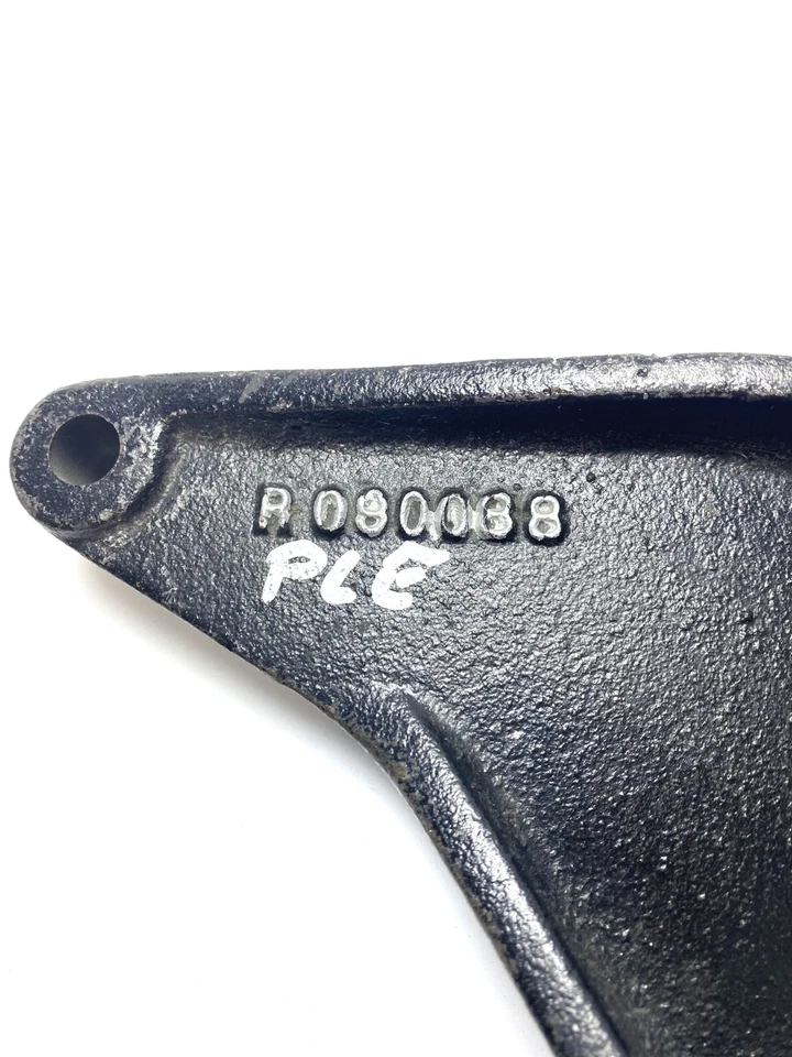 Crusader R080088 , Water Pump Bracket - Image 4 of 4