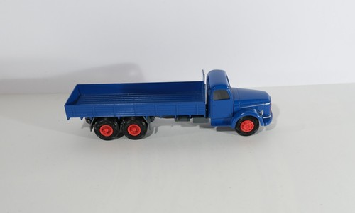 Conrad 1037 / 280891 VOLVO TITAN TRUCK Commercial Model Boxed Diecast Lorry B1 - Picture 2 of 8