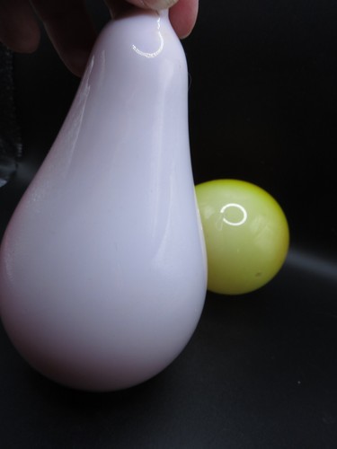 Vintage Hand Blown Glass unfinished Pears Milk glass with pink orange Amberine - Picture 9 of 13