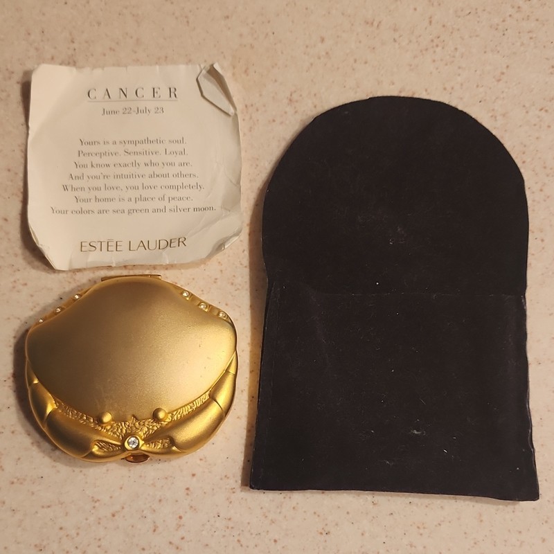 Estée Lauder Golden Cancer Compact Lucidity Translucent Powder .06 oz