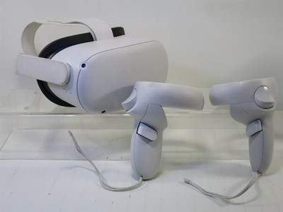Meta Quest 2 Oculus VR Headset 64GB Standalone Virtual Reality Model KW49CM