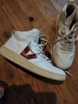 Sneakers Baskets Veja Femme 39 - Photo 1/4