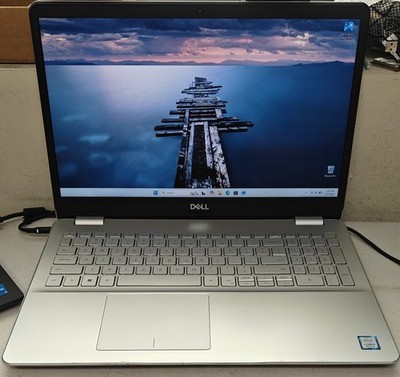 Dell Inspiron 5584 Touch i5-8265u 1.6GHz, 12GB RAM, 256GB M.2 SATA, Win 11 Home