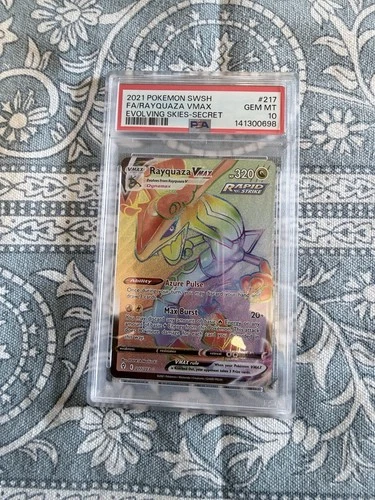 Pokémon Rayquaza VMAX 217/203 Secret Rainbow Rare Evolving Skies PSA 10