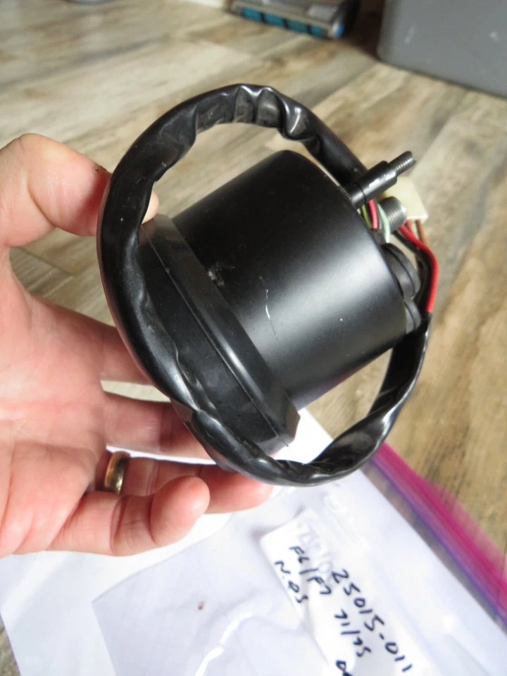 OEM NOS KAWASAKI 25015-011 Tachometer Tach F6 F7 Enduro 175E 125E 1971-75 OM7 - Image 4 of 4