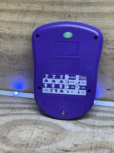 Radica Pocket Slot (Purple, 1997) Electronic Handheld Slot Machine Game - Picture 2 of 2