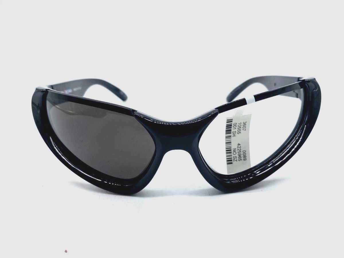 Balenciaga Black Oversized Cat-Eye Sunglasses with Dark Lenses Balenciaga Cat Eye-Frame Bio Injection Sunglasses at Amazon  main image 4
