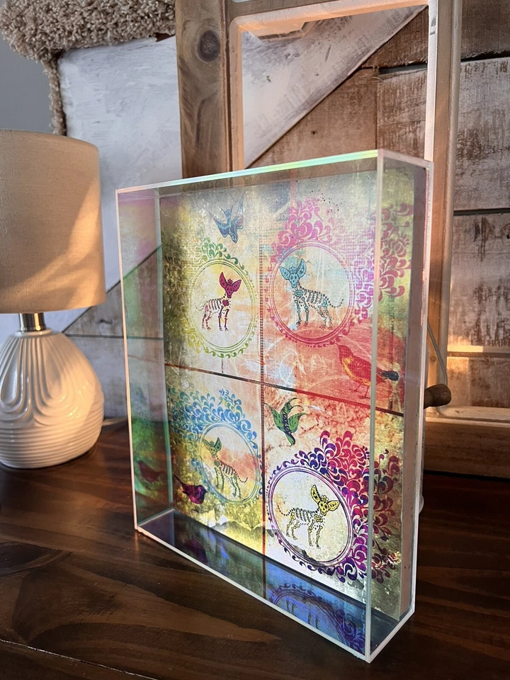 Iridescent acrylic picture frame - Image 2 of 2