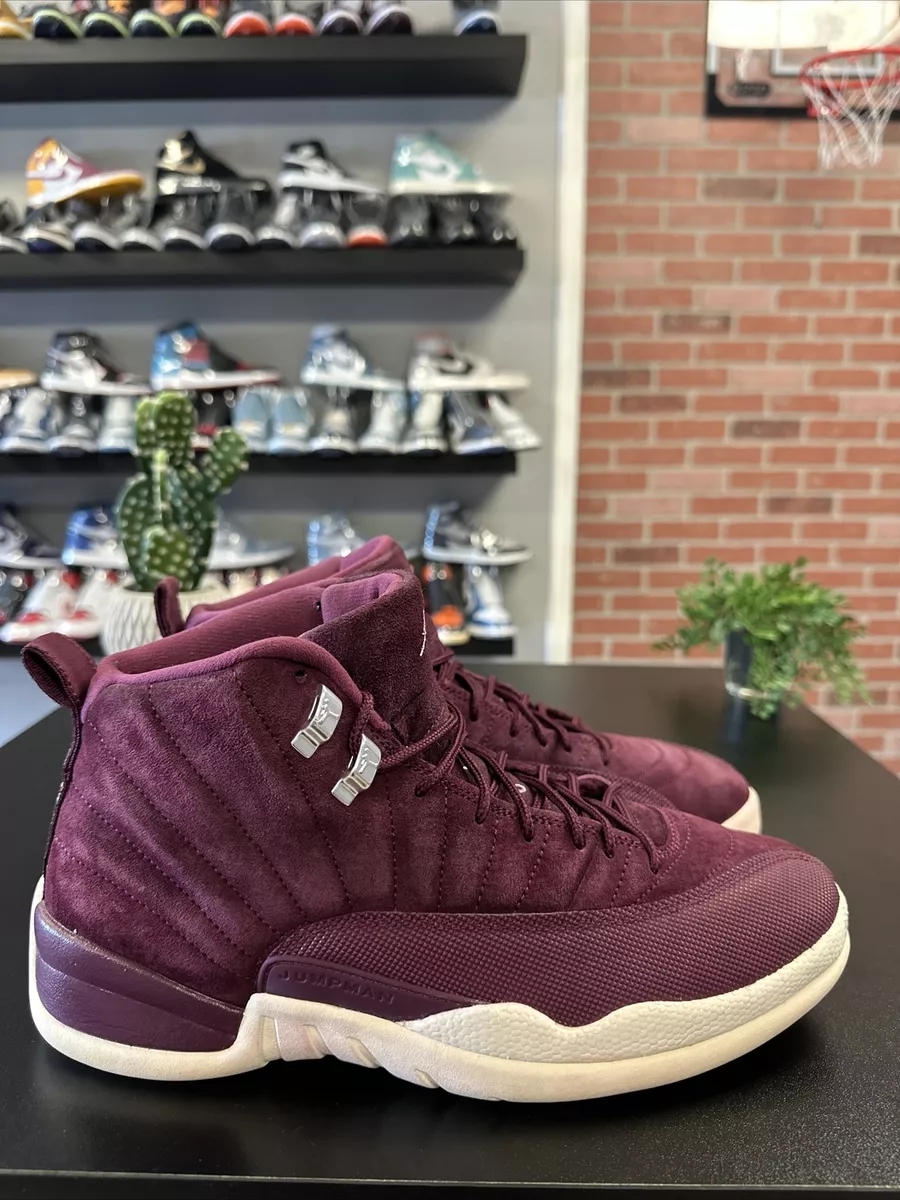 130690 617 Air Jordan 12 Retro Bordeaux Size 10.5 GOOD CONDITION