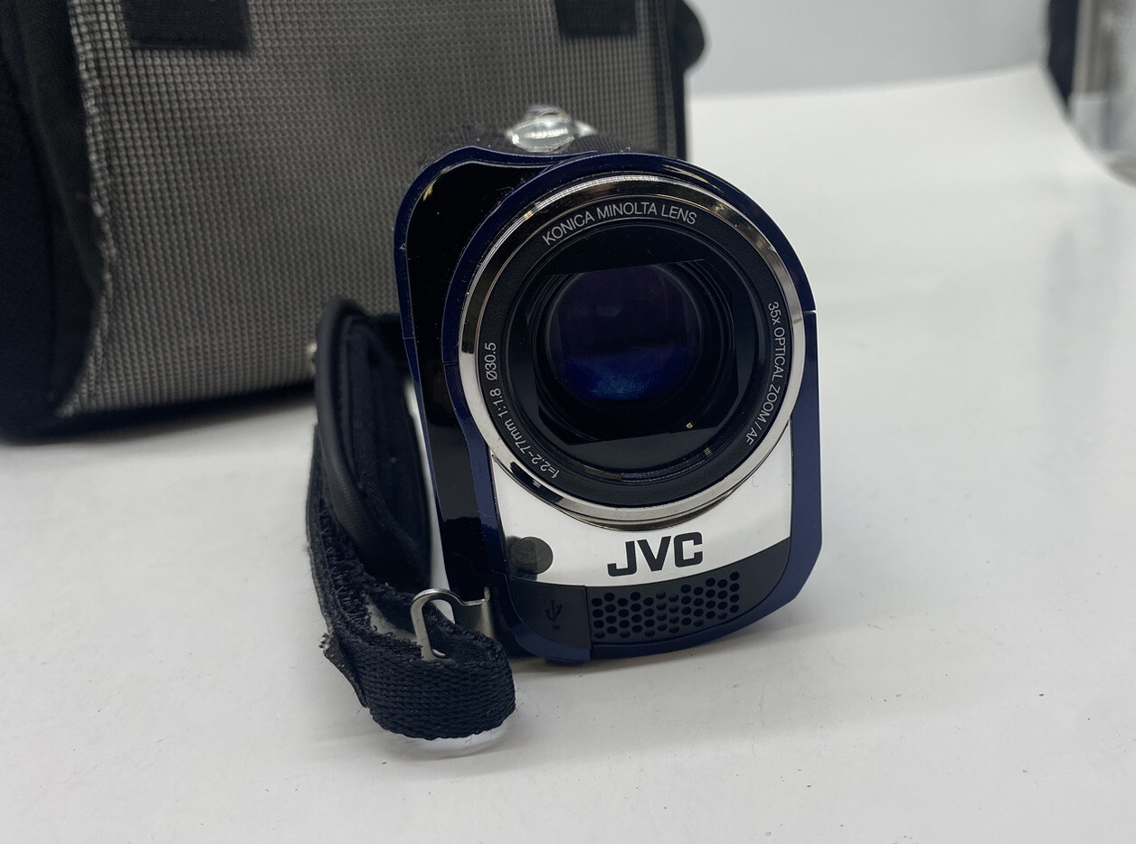 JVC GZMG330AU Everio 30GB HDD/MicroSD Hybrid Digital Camcorder Charger