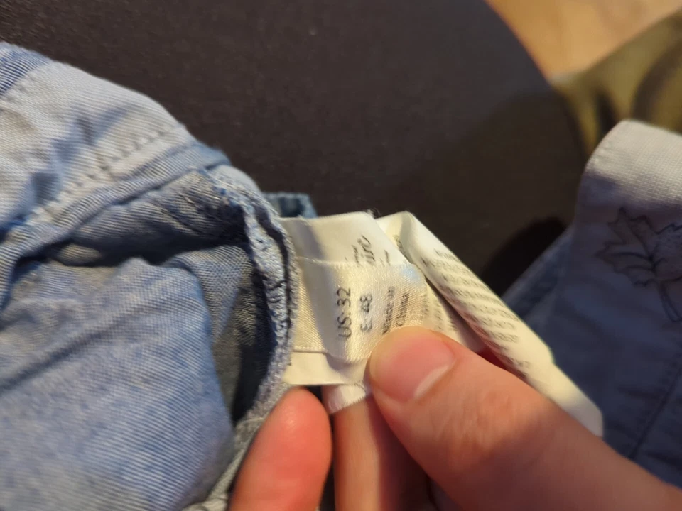 Original Penguin Blue Maple Leaf Golf Shorts Men Size W32 - Image 4 of 4