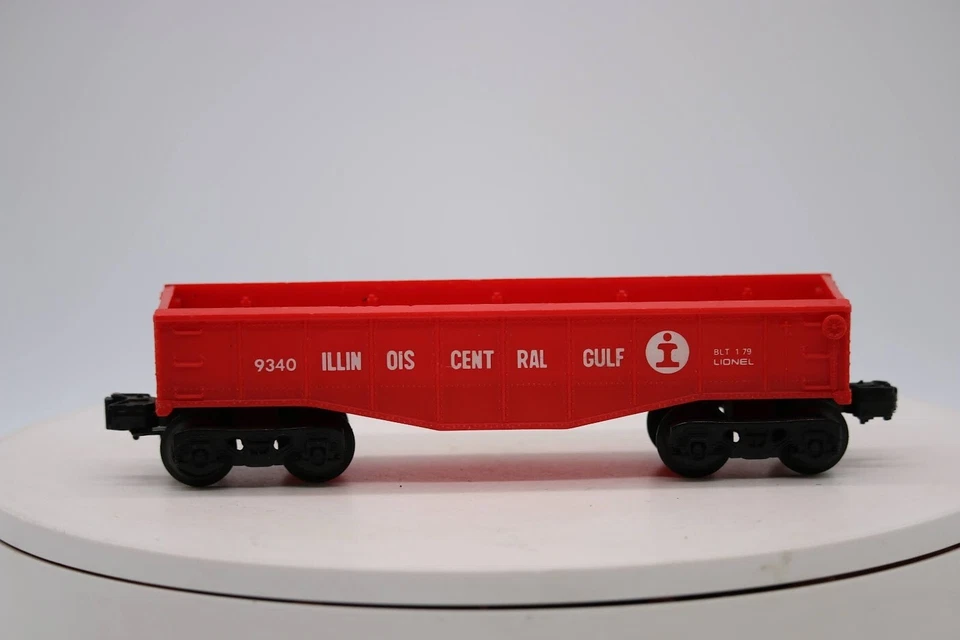 6-9340 ILLNOIS CENTRAL GULF RED PLASTIC LIONEL GONDOLA O Gauge 1:48 Scale - Image 4 of 4