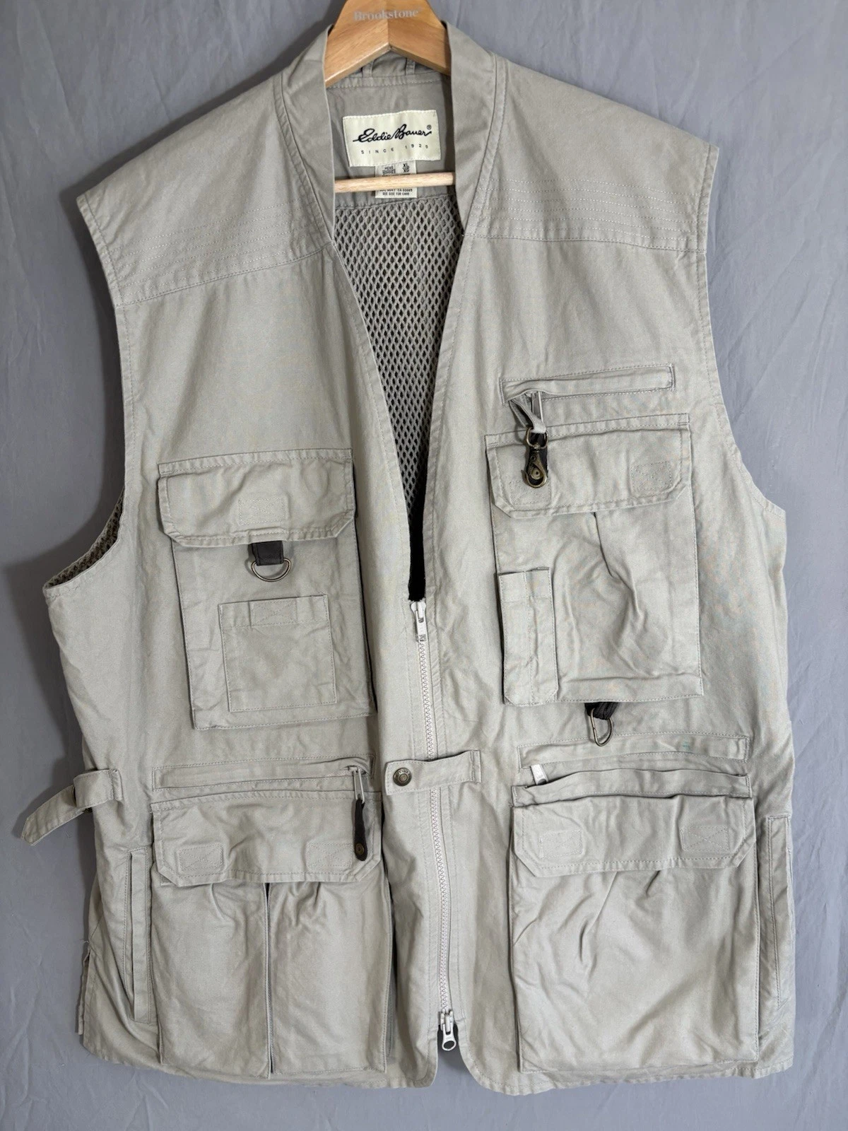 Eddie Bauer XL Utility Vest Khaki Fishing Safari Multi Pocket Cotton