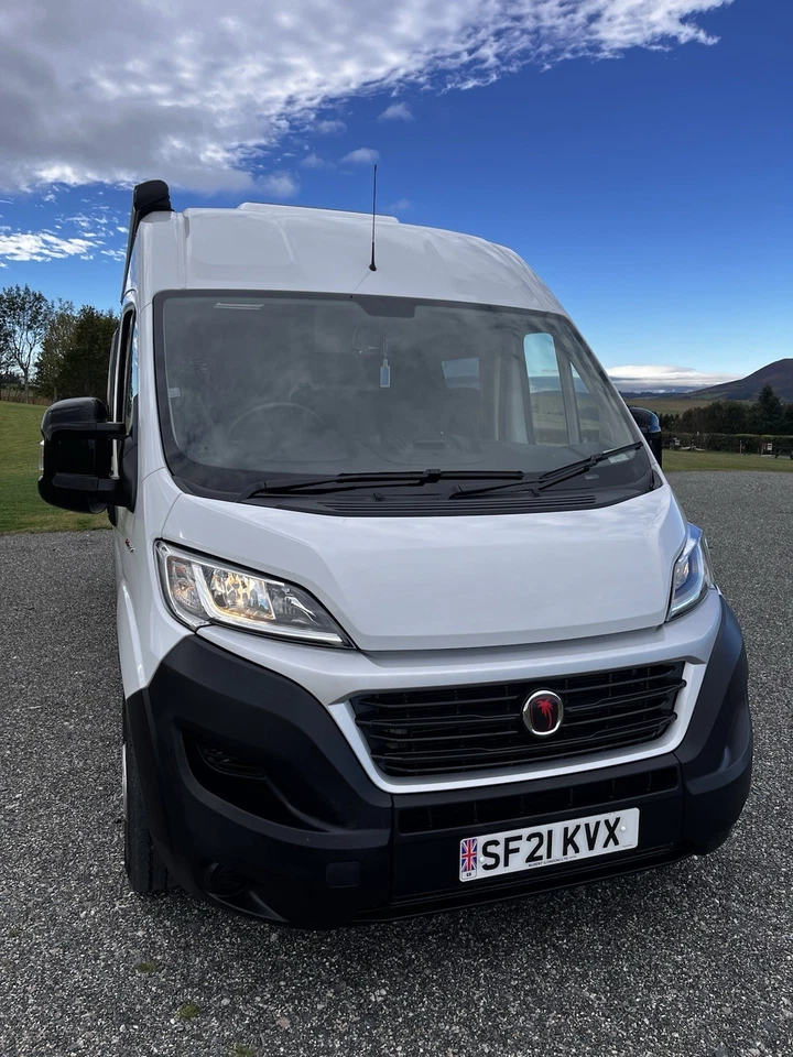 Fiat Ducato 2.3 Sunlight Cliff 601 Campervan Motorhome - Image 3 of 4