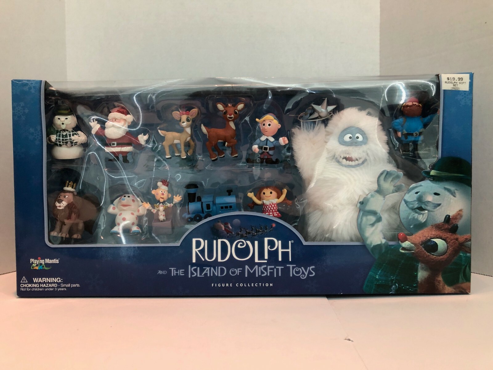 playing mantis rudolph figures