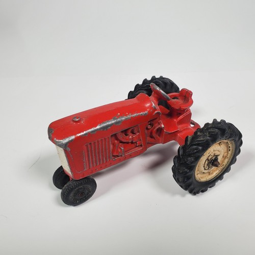 Vintage Red Cast Iron Toy Tractor – Large Rear Wheels – Farm Collectible - Picture 11 of 24