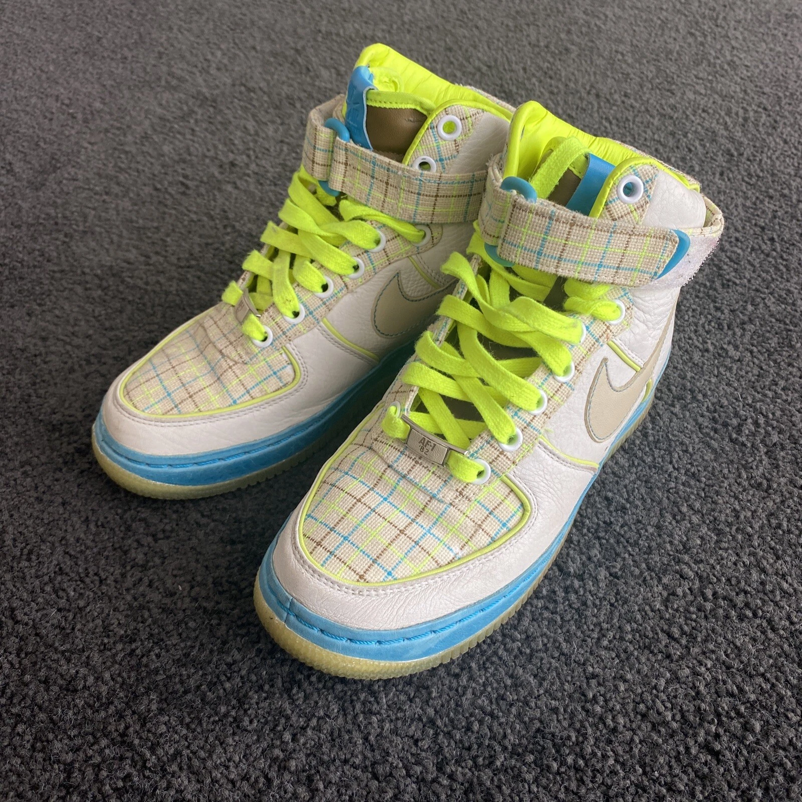 Nike Air force 1 Supreme IO 2007 Hi Paris. NEW *Rare* size 5 100% Auth. Dunk