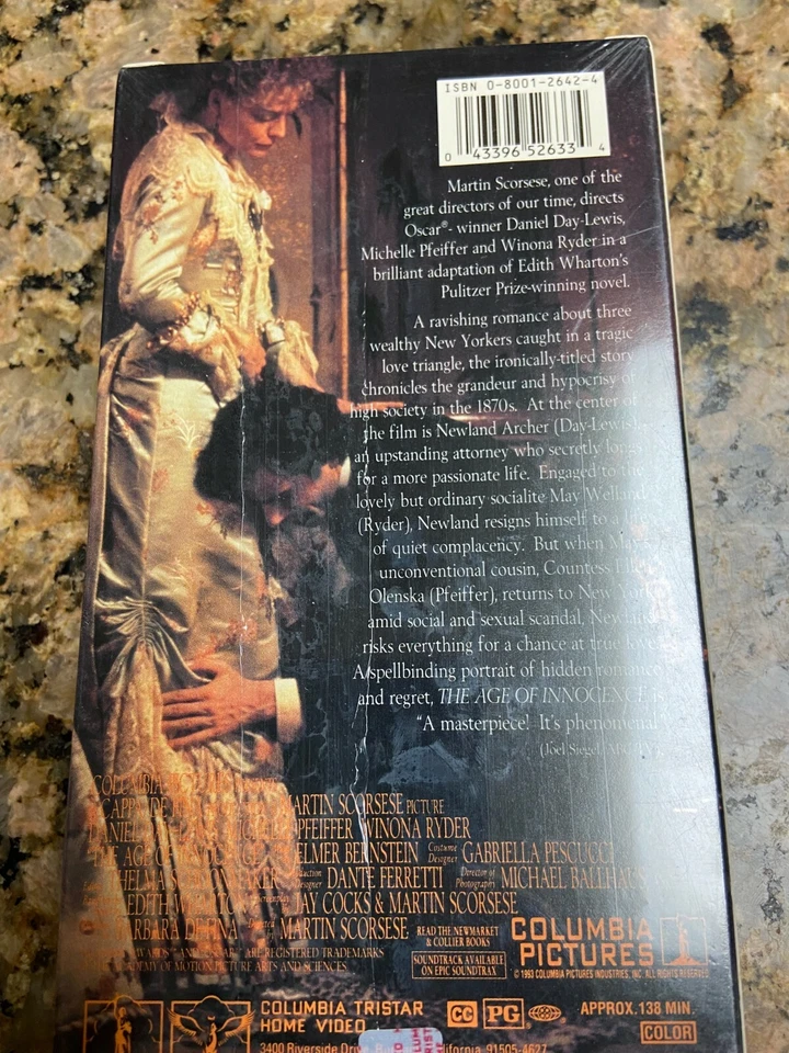The Age of Innocence Factory SEALED VHS Michelle Pfeiffer Daniel Day-Lewis MINT - Image 2 of 4