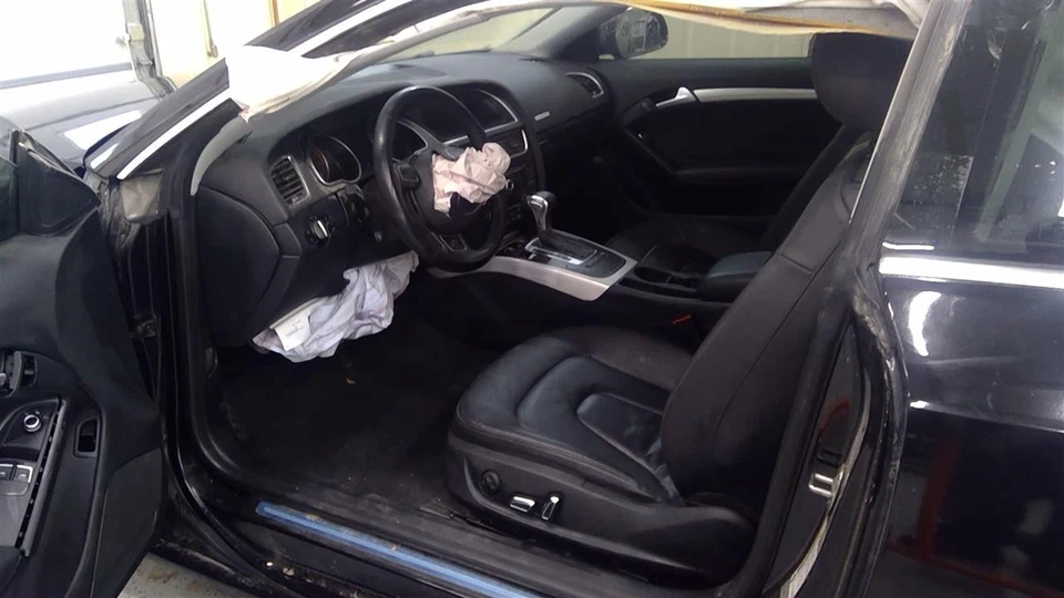 Used Front Right Door Interior Trim Panel fits: 2014 Audi A5  Grade A - Image 3 of 4