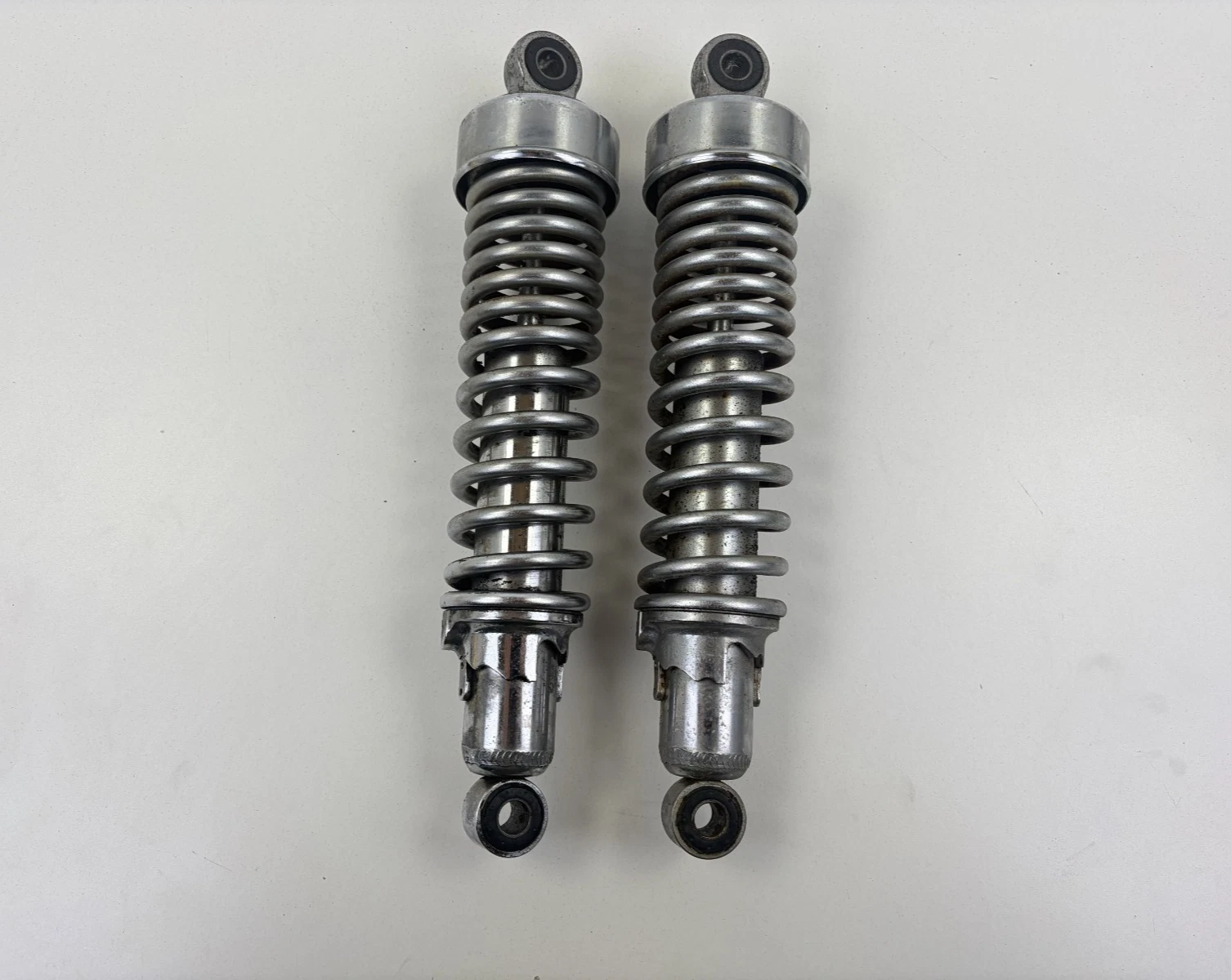 Suzuki | GS450L | OEM | Rear Shock Absorber Set | 62100-44910 | 1983-1988