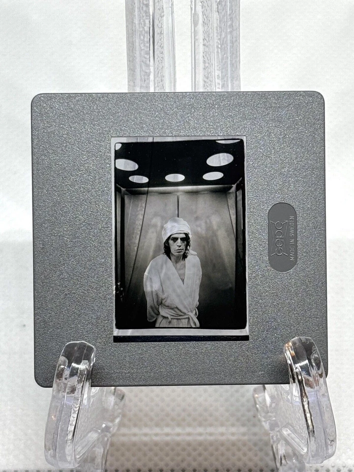 VINTAGE MICK JAGGER ANNIE LEIBOVITZ 1975 BUFFALO NY FILM SLIDE LICENSED B&W - Image 2 of 3