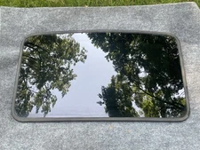 Jeep LIBERTY 2003 2004 2005 Sunroof Glass Moonroof Window Factory OEM