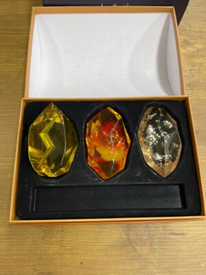 Pokemon Evolution Stone Candy Box Set fire Water Lightning Figure Premium Bandai