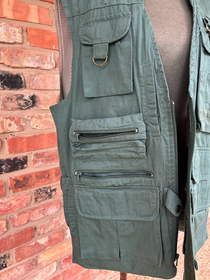 Men's Woolrich Dove Hunting Fishing  Vest Medium Zip Front Pockets Green SMALL - Image 4 of 4