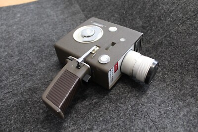 Ricoh Auto Zoomstar 8mm Filmkamera mit 1,8/11,5-34,5mm mit Griff und Ledertasche
