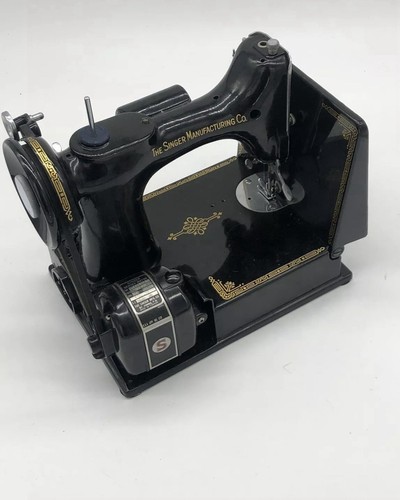 SINGER MACCHINA DA CUCIRE portatile vintage design collector sewing machine - Foto 4 di 10