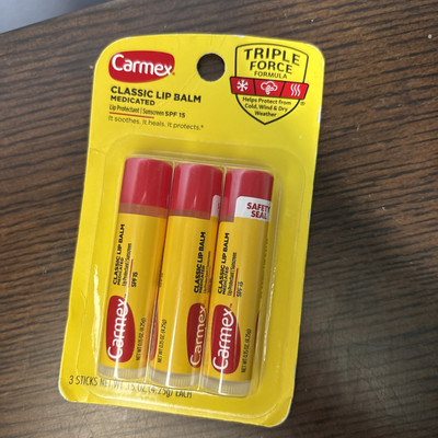 CARMEX ASSORTED FLAVORED LIP BALMS***U chOOsE flAvOr(s)***FULL SIZES~~~BRAND NEW