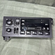 Part  P4704305 Original Chrysler Corporation AM/FM Radio Cassette Tape Player