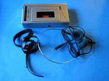 Vtg. Unisef Model TU-2Stereo Mini Hi-FM Cassette W/Headphone  Strap Untested