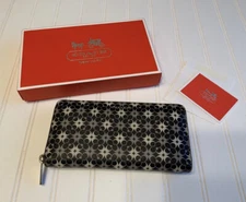 NEW Coach Waverly Signature Accordion Zip Around Wallet
