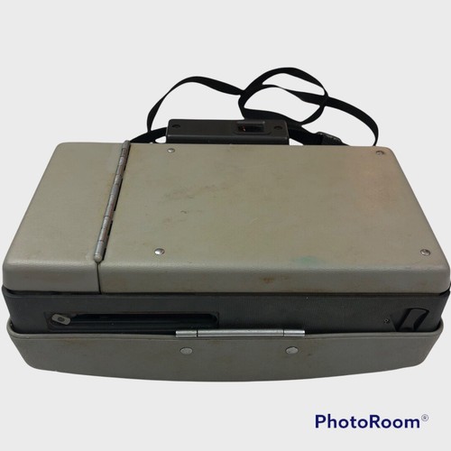Polaroid 210 Film Camera Vintage Folding Case Photography Collectible Untested - Picture 5 of 11