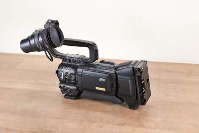 JVC GY-HD200U 1/3'' 3-CCD Professional HDV Camcorder CG00VPH