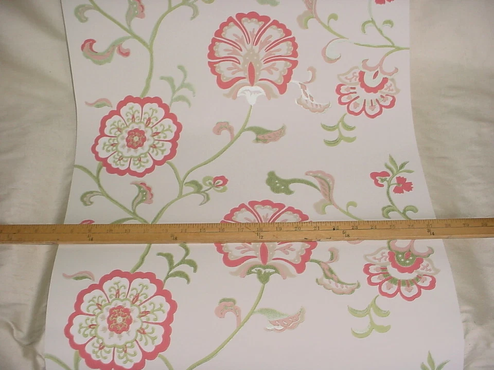 Papel pintado floral rojo verde GP & J Baker PW78028 Swanborough Foto 2 de 4