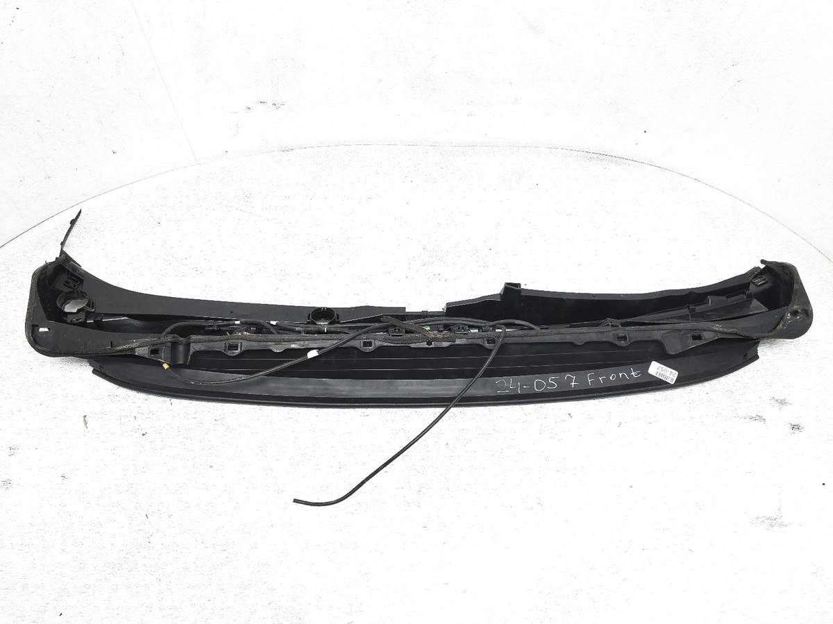 スカジャン BORDER CARWIN 1 Pair Front Windshield Wiper Cowl Cover Extension Trim for