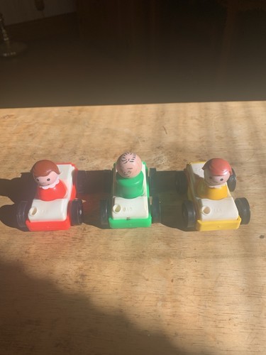 Vintage Fisher Price Little People #930 Parking Garage Colorful Cars Set of 3