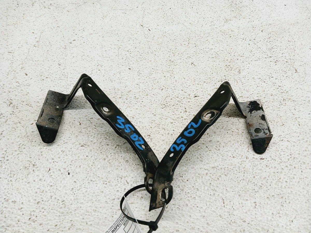 03-08 NISSAN 350Z Fender/Bumper Bracket Pair x2 OEM 62222CD000 | eBay
