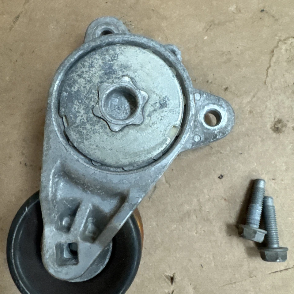 NISSAN ALTIMA INFINITI JX35 QX60 ENGINE BELT TENSION TENSIONER PULLEY 3.5 3325 - Image 2 of 4