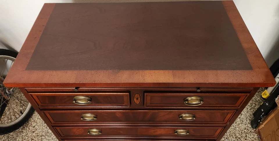 Hekman Copley Square Bachelor Chest Dresser - Original Owner / Excellent Cond. - Image 2 of 4