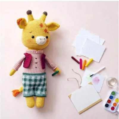 HÄKELANLEITUNG PAPIERKOPIE STEHENDE GIRAFFE IN HOSE & WESTE 118