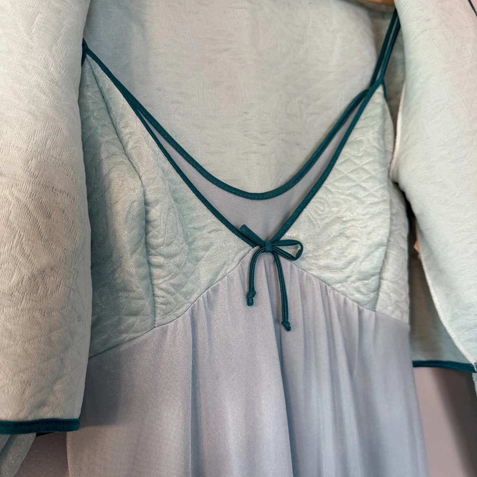 Vintage Long Slip Dress & Matching Quilted Bed Jacket Blue Sz Medium Bow RARE - Image 3 of 4