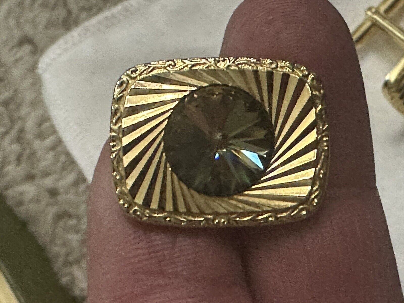 Picture 9 of 16