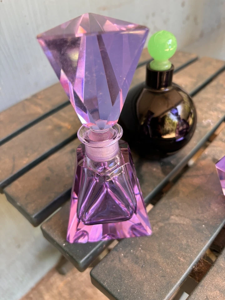 Par de Decantadores de Vidro de Neodímio Alexandrita *RARO* - Imagem 2 de 4