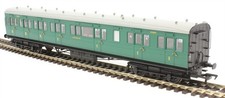 Bachmann 39-613 60' ex-SECR Birdcage composite lavatory 5484 SR malachite green