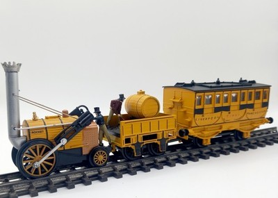 Spur O Maßstab 1:76 Stephenson's Rocket Dampflok Zug Vitrinenmodell
