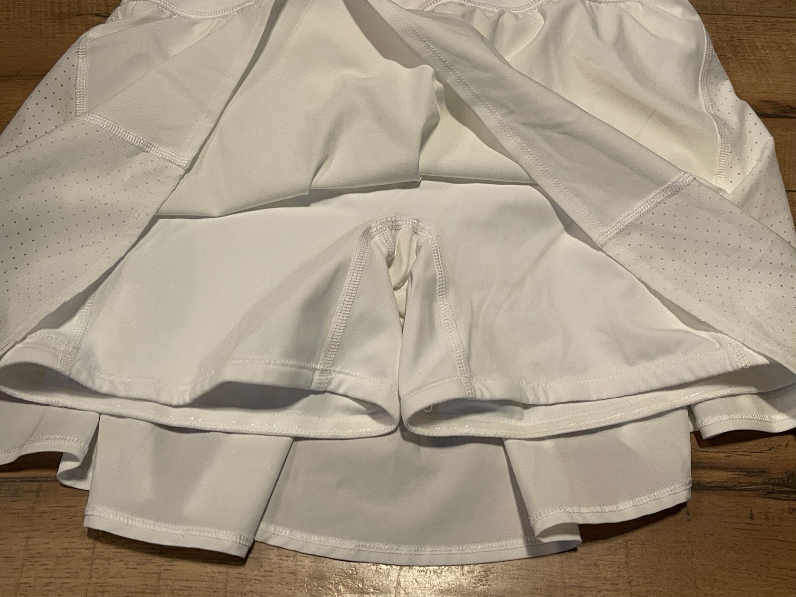 Spanx Get Moving Double Layer Spring White Tennis… - image 3