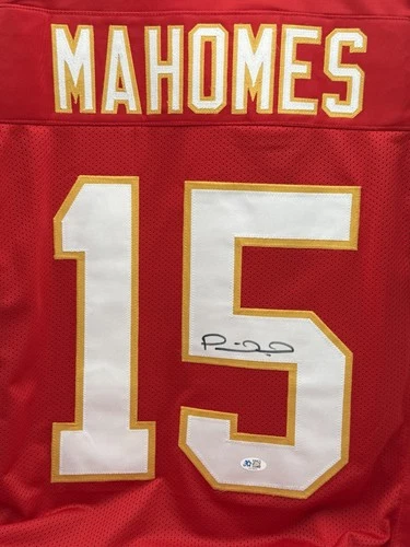Patrick Mahomes Signed #15 Kansas City Chiefs NFL Jersey GA COA MVP SB Champ